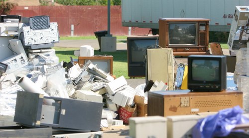 Decluttering a residential space